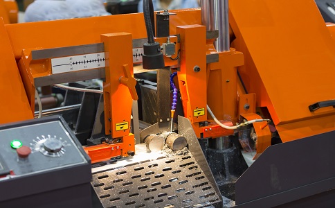 平乐龙门带锯床具备哪些优点？